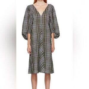 Ganni Plaid Print Midi Length Dress size 32.  A17